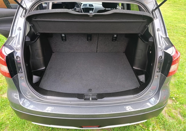 Suzuki SX4 S-Cross cena 69999 przebieg: 44000, rok produkcji 2020 z Góra małe 137